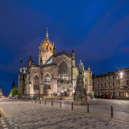 에든버러 Royal Mile St Giles St 아파트 외부 사진